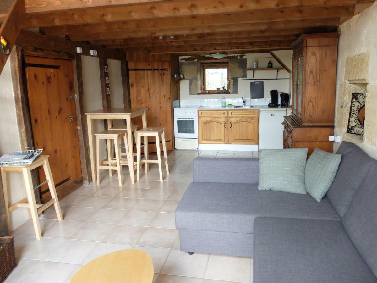Le Bon Coeur Bed and Breakfast Ygrande Εξωτερικό φωτογραφία